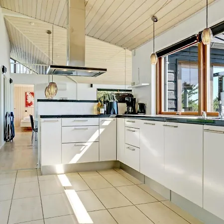 Ilmatar - 650m From The Sea In Nw Jutland By Interhome *